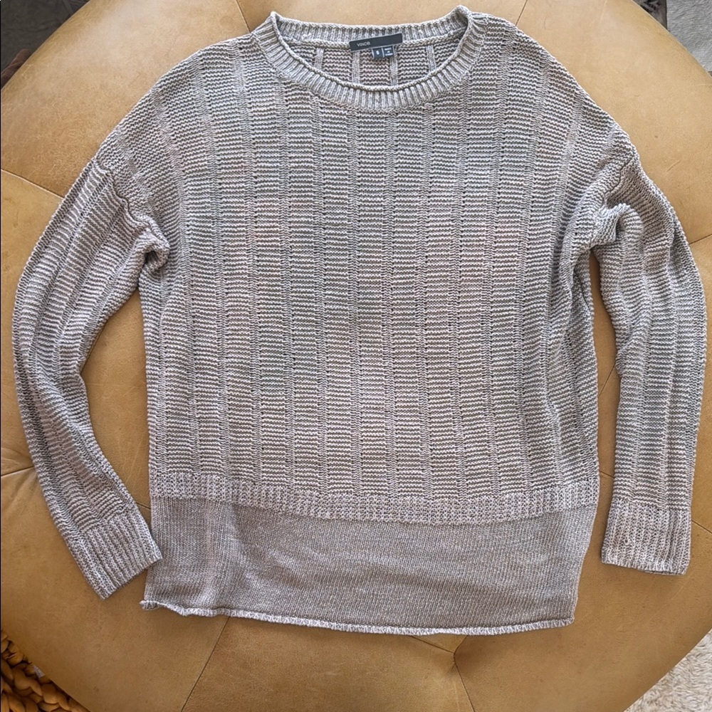 VINCE lightweight taupe Knit Sweater
